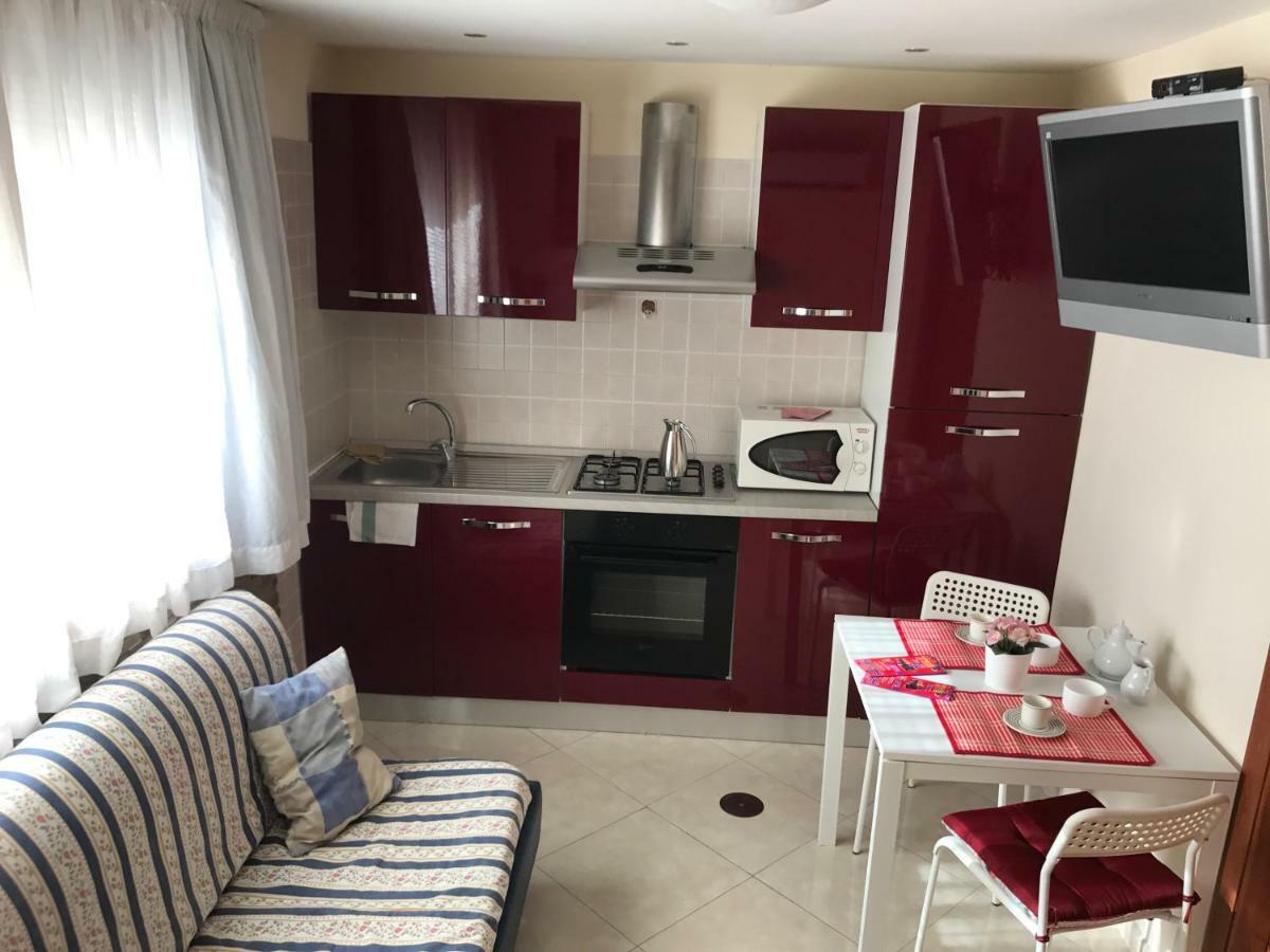 הוילה נאפולי Casa Lucia מראה חיצוני תמונה
