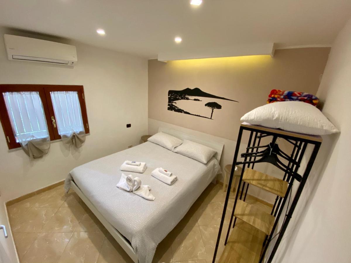 הוילה נאפולי Casa Lucia מראה חיצוני תמונה